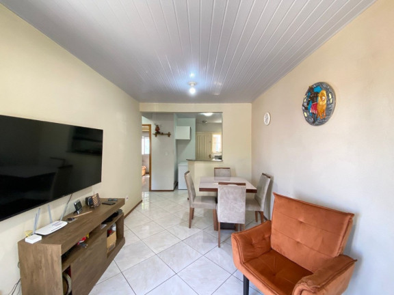 Imagem Casa com 2 Quartos à Venda, 58 m² em Hípica - Porto Alegre Imagem Casa com 2 Quartos à Venda, 58 m² em Hípica - Porto Alegre