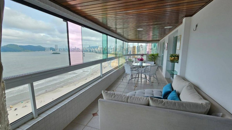 Imagem Apartamento com 3 Quartos à Venda, 256 m² em Pioneiros - Balneário Camboriú
