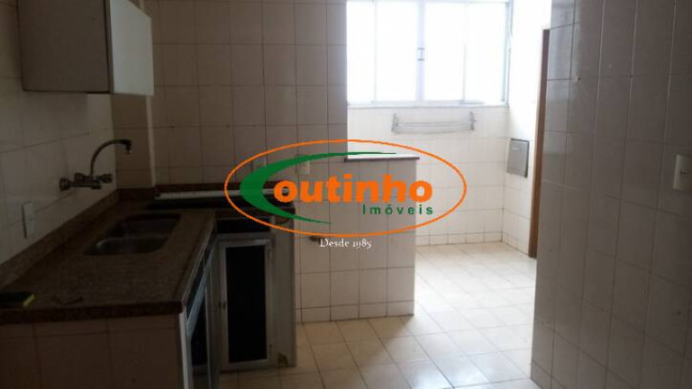 Imagem Apartamento com 4 Quartos à Venda, 126 m² em Tijuca - Rio De Janeiro Imagem Apartamento com 4 Quartos à Venda, 126 m² em Tijuca - Rio De Janeiro
