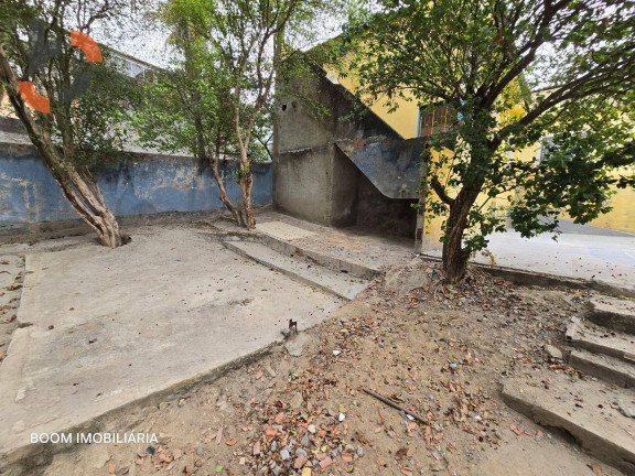 Imagem Casa com 3 Quartos à Venda, 207 m² em Caonze - Nova Iguaçu
