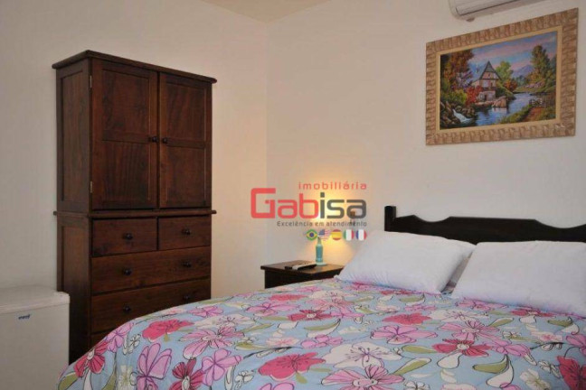 Imagem Casa com 4 Quartos à Venda, 300 m² em Ferradura - Armação Dos Búzios Imagem Casa com 4 Quartos à Venda, 300 m² em Ferradura - Armação Dos Búzios