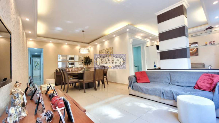 Imagem Apartamento com 3 Quartos à Venda, 140 m² em Copacabana - Rio De Janeiro