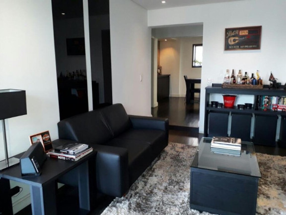 Imóvel com 4 Quartos à Venda, 160 m² em Campo Belo - São Paulo
