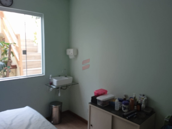 Imagem Casa com 3 Quartos à Venda, 149 m² em Santa Cândida - Curitiba
