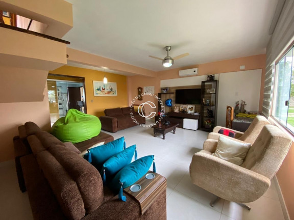 Imagem Casa com 4 Quartos à Venda, 300 m² em Pinheiro Machado - Santa Maria Imagem Casa com 4 Quartos à Venda, 300 m² em Pinheiro Machado - Santa Maria