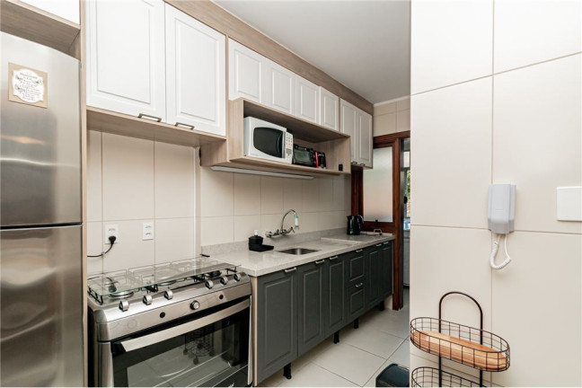 Imagem Apartamento com 2 Quartos à Venda, 116 m² em Moinhos De Vento - Porto Alegre