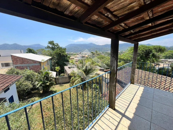 Imagem Casa com 3 Quartos à Venda, 450 m² em Engenho Do Mato - Niterói Imagem Casa com 3 Quartos à Venda, 450 m² em Engenho Do Mato - Niterói