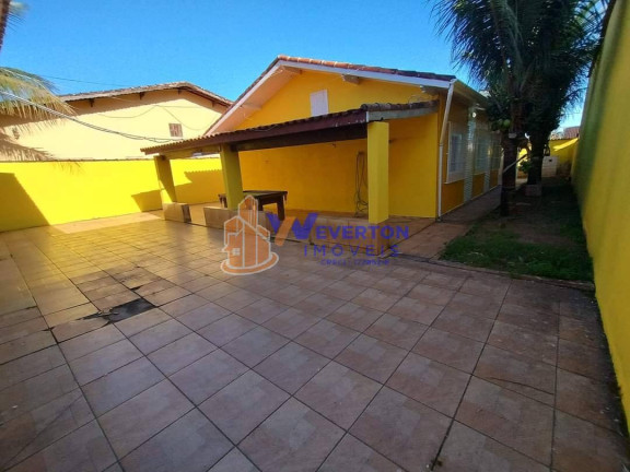Imagem Casa com 3 Quartos à Venda,  em Itaguai - Mongaguá