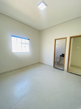 Imagem Casa com 3 Quartos à Venda, 217 m² em Residencial Granville - Goianésia