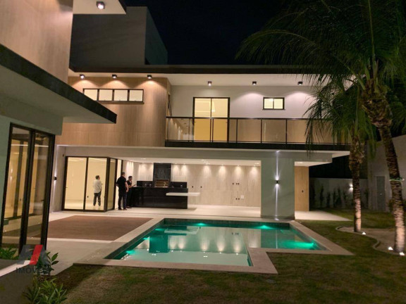 Imagem Casa com 4 Quartos à Venda, 600 m² em Centro - Eusébio