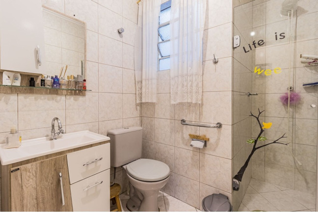 Imagem Apartamento com 3 Quartos à Venda, 134 m² em Vila Ipiranga - Porto Alegre