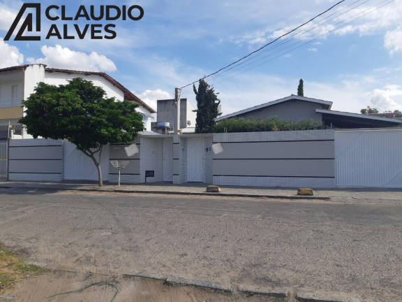 Casa com 4 Quartos à Venda, 540 m² em Cidade Nova - Feira De Santana
