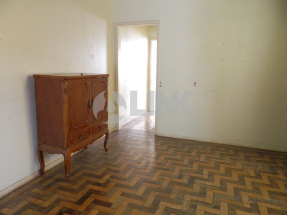 Imagem Apartamento com 2 Quartos à Venda, 60 m² em Santana - Porto Alegre Imagem Apartamento com 2 Quartos à Venda, 60 m² em Santana - Porto Alegre