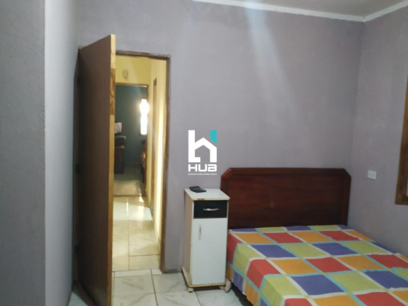 Imagem Imóvel com 3 Quartos à Venda, 1.500 m² Imagem Imóvel com 3 Quartos à Venda, 1.500 m²