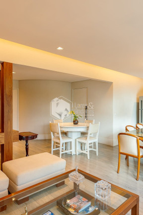 Imagem Apartamento com 2 Quartos à Venda, 126 m² em Jardim Europa - São Paulo Imagem Apartamento com 2 Quartos à Venda, 126 m² em Jardim Europa - São Paulo