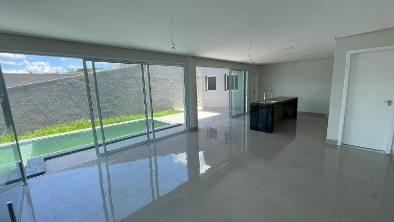 Imagem Casa com 3 Quartos à Venda, 270 m² em Condomínio Vale Das águas - Bragança Paulista Imagem Casa com 3 Quartos à Venda, 270 m² em Condomínio Vale Das águas - Bragança Paulista
