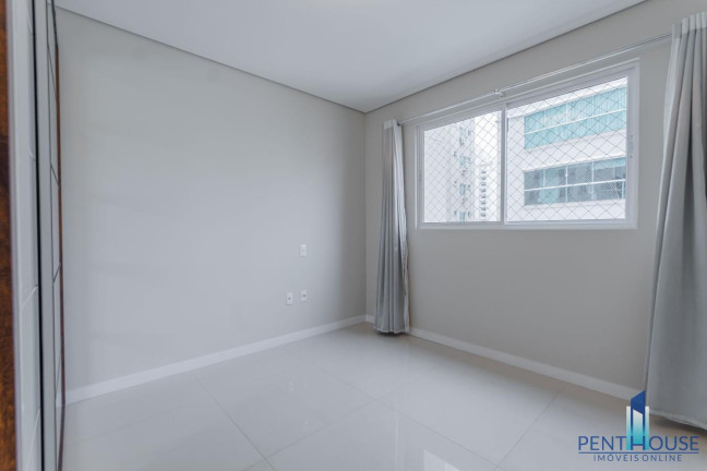Imagem Apartamento com 3 Quartos à Venda, 127 m² em Pioneiros - Balneário Camboriú