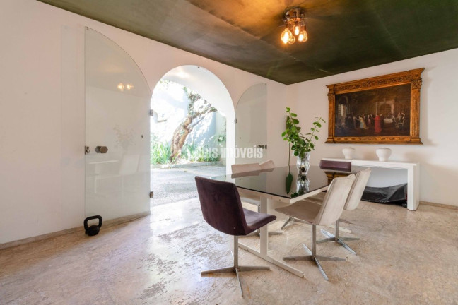 Imagem Casa com 4 Quartos à Venda, 650 m² em Cidade Jardim - São Paulo Imagem Casa com 4 Quartos à Venda, 650 m² em Cidade Jardim - São Paulo