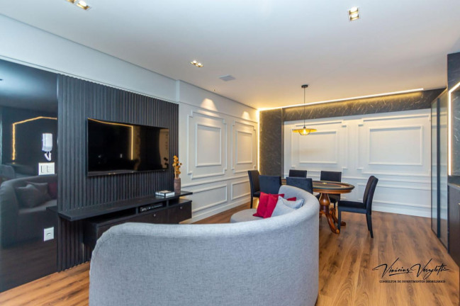 Imagem Apartamento com 4 Quartos à Venda, 136 m² em Pioneiros - Balneário Camboriú