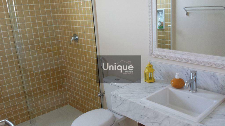 Imagem Casa com 4 Quartos para Temporada, 300 m² em Alto De Búzios - Armação Dos Búzios Imagem Casa com 4 Quartos para Temporada, 300 m² em Alto De Búzios - Armação Dos Búzios