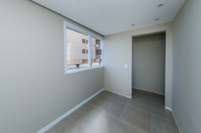 Imagem Sala Comercial à Venda, 38 m² em São João - Porto Alegre Imagem Sala Comercial à Venda, 38 m² em São João - Porto Alegre