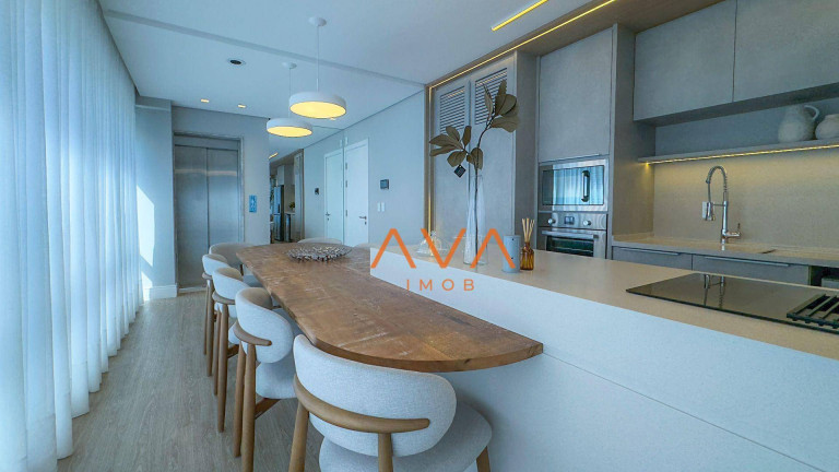 Imagem Apartamento com 2 Quartos à Venda, 85 m² em Jurerê - Florianópolis
