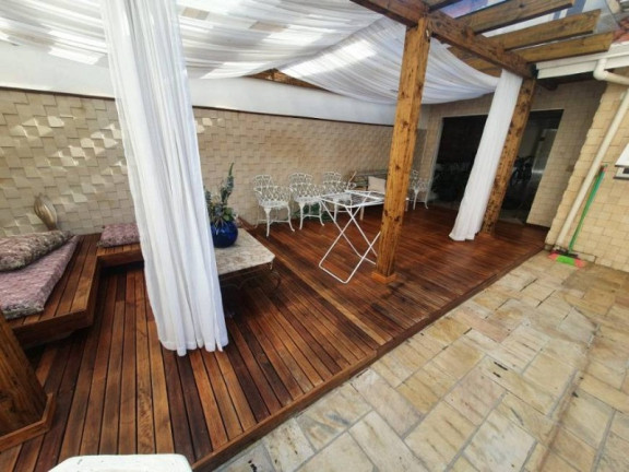 Imagem Casa com 3 Quartos à Venda, 276 m² em Jardim Itu - Porto Alegre