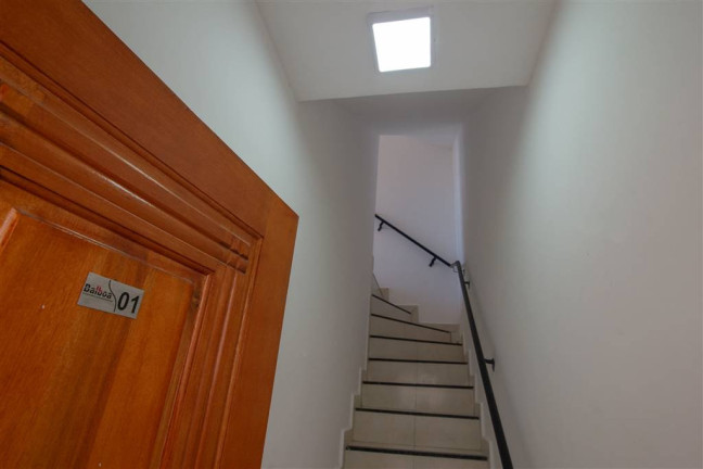 Sobrado com 2 Quartos à Venda, 44 m² em Jardim Melvi - Praia Grande