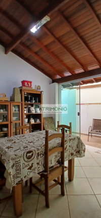 Imagem Casa com 4 Quartos à Venda, 132 m² em Nova Jaguariúna - Jaguariúna Imagem Casa com 4 Quartos à Venda, 132 m² em Nova Jaguariúna - Jaguariúna