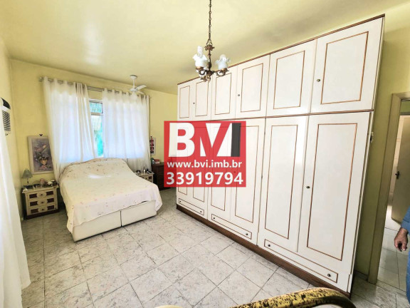 Imagem Casa com 5 Quartos à Venda, 224 m² em Vila Kosmos - Rio De Janeiro Imagem Casa com 5 Quartos à Venda, 224 m² em Vila Kosmos - Rio De Janeiro