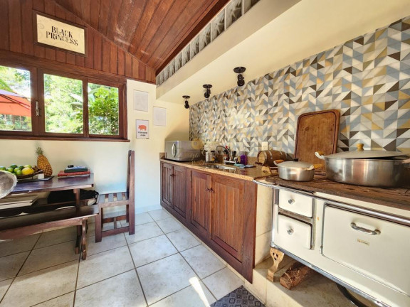 Imagem Casa com 4 Quartos à Venda, 160 m² em Granja Guarani - Teresópolis Imagem Casa com 4 Quartos à Venda, 160 m² em Granja Guarani - Teresópolis