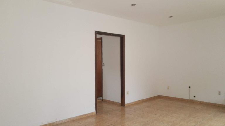 Imagem Casa com 3 Quartos à Venda, 160 m² em Campo Grande - Rio De Janeiro Imagem Casa com 3 Quartos à Venda, 160 m² em Campo Grande - Rio De Janeiro
