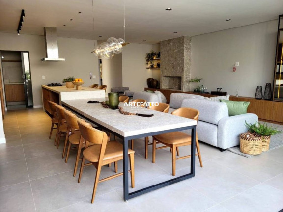 Casa de Condomínio com 4 Quartos à Venda, 300 m² em Núcleo Agrícola Alpha - Franca