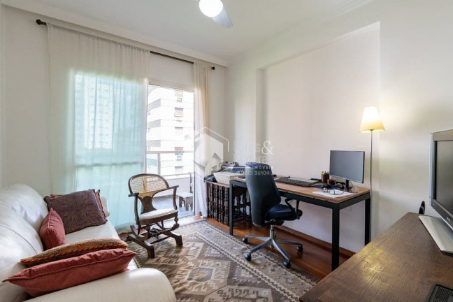 Imagem Apartamento com 4 Quartos à Venda, 156 m² em Real Parque - São Paulo