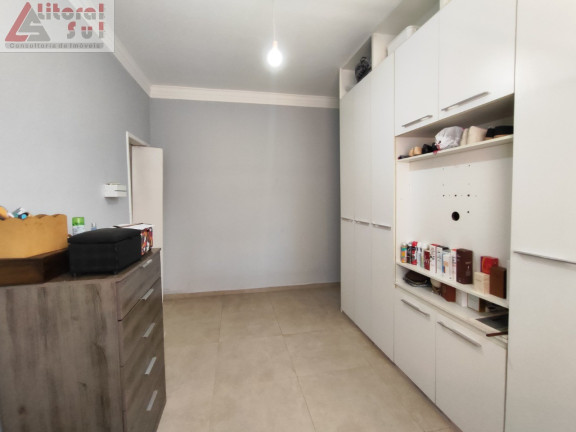 Imagem Casa com 2 Quartos à Venda, 109 m² em Guilhermina - Praia Grande Imagem Casa com 2 Quartos à Venda, 109 m² em Guilhermina - Praia Grande