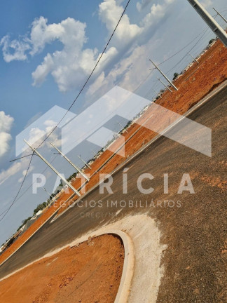Terreno à Venda, 410 m²