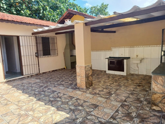 Imagem Casa com 3 Quartos à Venda, 260 m² em Itaóca - Mongaguá