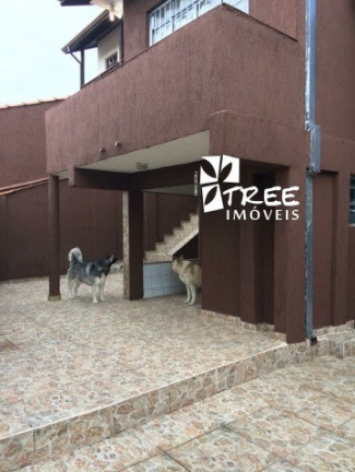 Imagem Casa com 3 Quartos à Venda, 220 m² em Santa Teresa - Santa Isabel Imagem Casa com 3 Quartos à Venda, 220 m² em Santa Teresa - Santa Isabel