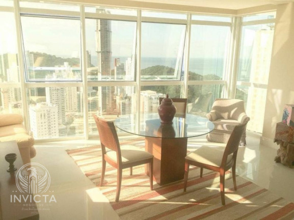Imagem Apartamento com 4 Quartos à Venda, 228 m² em Centro - Balneário Camboriú Imagem Apartamento com 4 Quartos à Venda, 228 m² em Centro - Balneário Camboriú
