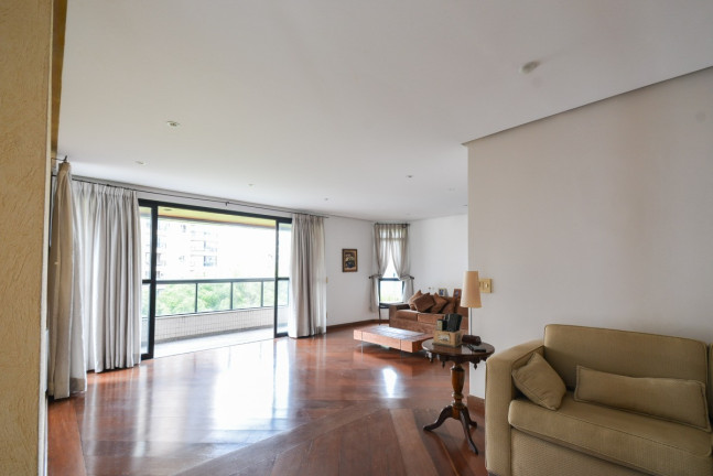 Apartamento com 4 Quartos à Venda, 160 m² em Vila Suzana - São Paulo