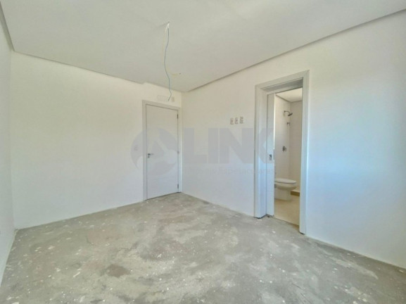 Imagem Imóvel com 3 Quartos à Venda, 154 m² em Vila Assunção - Porto Alegre Imagem Imóvel com 3 Quartos à Venda, 154 m² em Vila Assunção - Porto Alegre