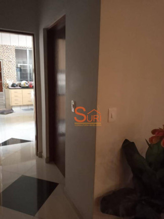 Imagem Sobrado com 5 Quartos à Venda, 250 m² em Canhema - Diadema Imagem Sobrado com 5 Quartos à Venda, 250 m² em Canhema - Diadema