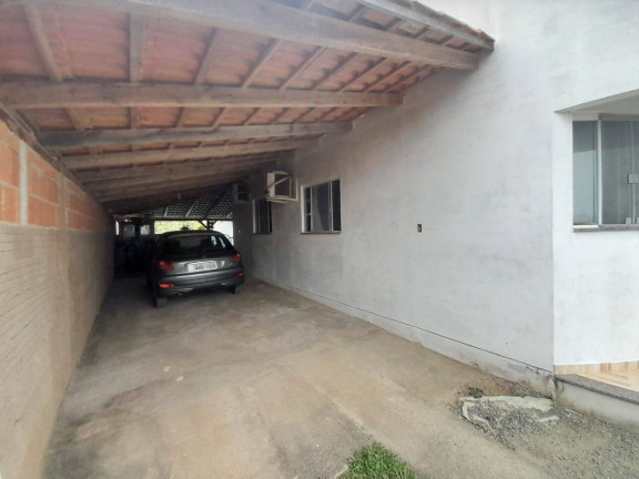 Imagem Casa com 3 Quartos à Venda, em Barra Velha Imagem Casa com 3 Quartos à Venda, em Barra Velha
