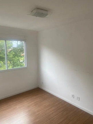Imagem Apartamento com 2 Quartos à Venda, 51 m² em Pinheirinho - Curitiba