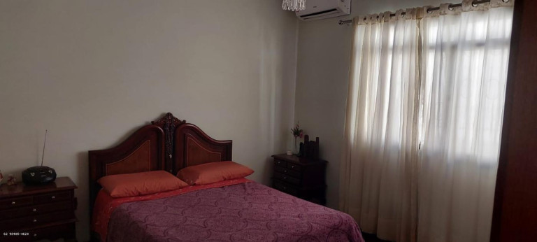Imagem Casa com 4 Quartos à Venda, 595 m² em Setor Sudoeste - Goiânia Imagem Casa com 4 Quartos à Venda, 595 m² em Setor Sudoeste - Goiânia