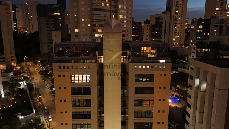 Sala Comercial à Venda, 268 m² em Belvedere - Belo Horizonte