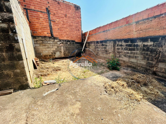 Imagem Casa com 2 Quartos à Venda, 66 m² em Loteamento Eugênio Mazon - Mogi Mirim