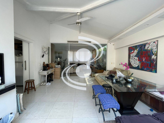 Imagem Casa com 4 Quartos à Venda, 250 m² em Barra Da Tijuca - Rio De Janeiro