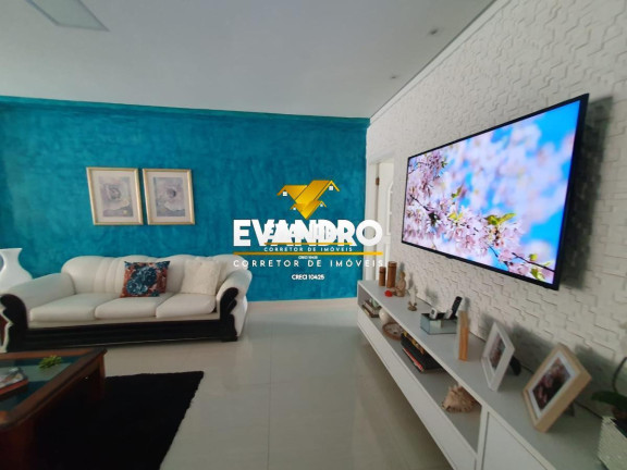 Imagem Casa com 3 Quartos à Venda, 600 m² em Jardim Das Américas - Cuiabá Imagem Casa com 3 Quartos à Venda, 600 m² em Jardim Das Américas - Cuiabá