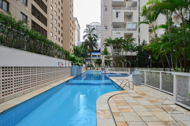 Imagem Apartamento com 2 Quartos à Venda, 110 m² em Moema - São Paulo